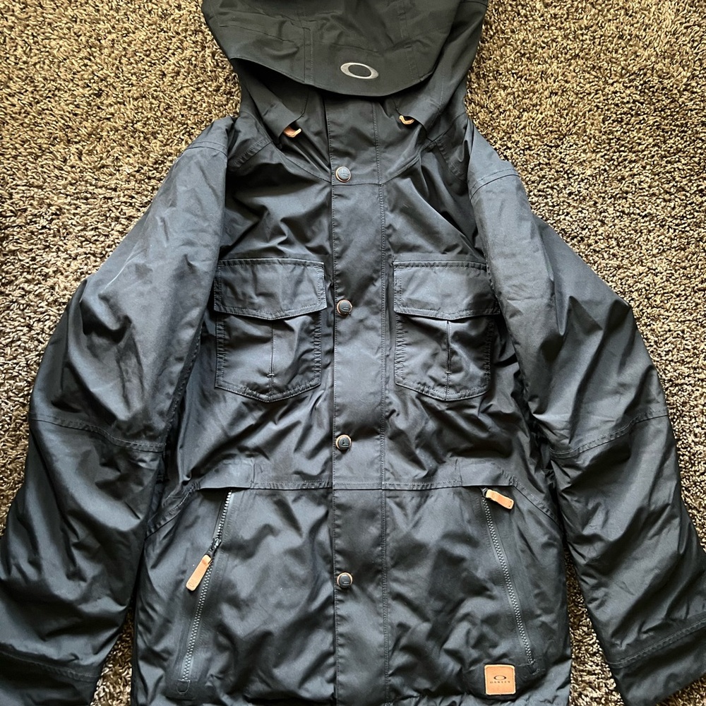Black Puffy Ski Jacket with Hood and Insulation